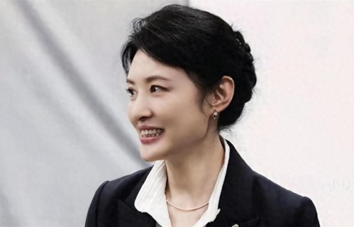 不装了！央视一姐撕开12年婚姻的遮羞布：没有甜蜜只有痛苦！