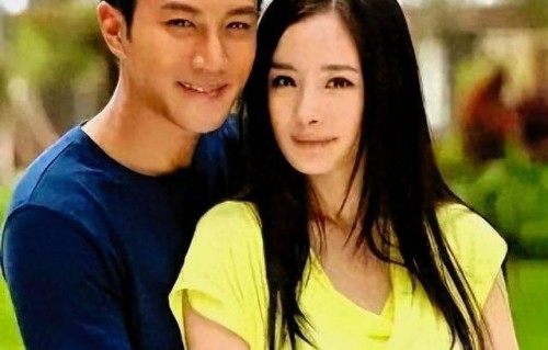 杨幂离婚八年没同过框一次！刘恺威接孩子放学和杨幂拉开了差距？