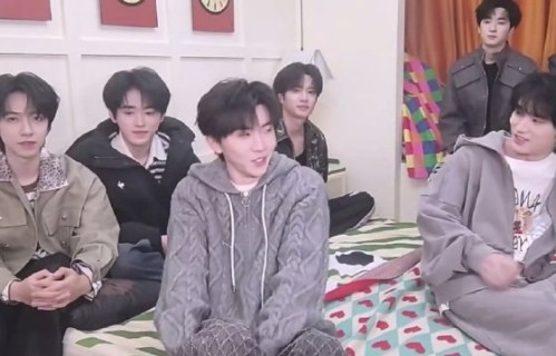 时代少年团在此次直播中的镜头过少，节目组官方是如何回应的？