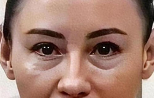 同为张柏芝儿子，生父曝光的小儿子承受恶意，谢贤终为风流买单！