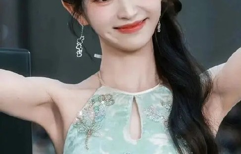 田曦薇和万妮达的友谊为何被网友称为“双向奔赴”？