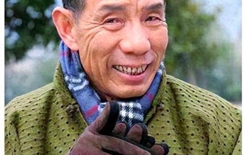 魏宗万女儿曝父亲晚年多病缠身，离世前一周在看水浒三国