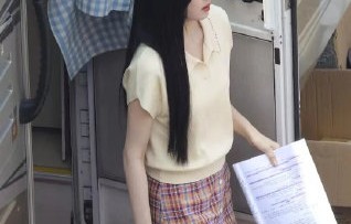 白鹿为演新剧剪短真发是出于什么考虑？