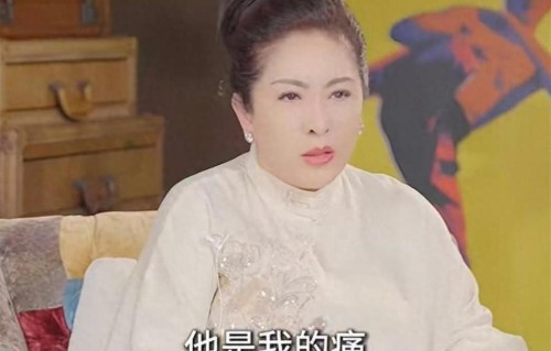 与向华强分房睡10年，向太陈岚再曝家丑，老二向佑是她心中的痛！