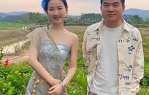 没想到，恋情传闻真相大白还没一个月，董宇辉就迎来一大好消息 