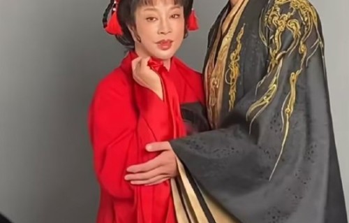 为什么说‘少女就该少女演’，中年演员扮嫩有哪些槽点？