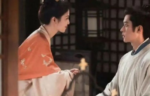 腾讯首播！白鹿、丞磊领衔古装权谋剧《莫离》来了，上演双强CP