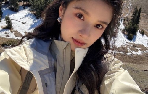 张婧仪的山野形象与荧幕形象有何不同？