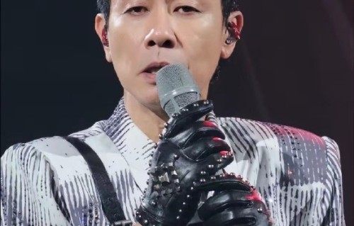 陈小春北京巡演首场舞台问题具体是哪些？