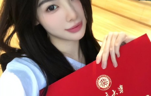 演员钟雅婷是如何平衡拍戏和备考的？