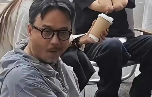 何老师没嚼槟榔！同龄汪涵何炅状态差引热议|吴昕|快乐大本营|致癌|搜索结果|老态