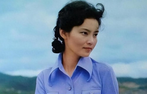 他与潘虹离婚，后来转身爱上小21岁王小丫，米家山如今怎么样了？