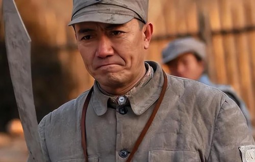 央视出品，于和伟领衔主演，王阳万茜加盟助阵，抗战剧会引爆收视|谍报上不封顶|张若昀|庆余年|肖战|正午阳光