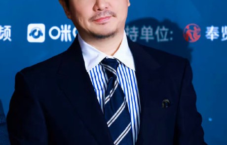 沈腾415亿票房登顶，却一座影帝奖杯都没有？