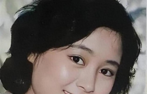 张瑜现状：68岁无儿无女，一人独居，与75岁前夫张建亚处境差别大