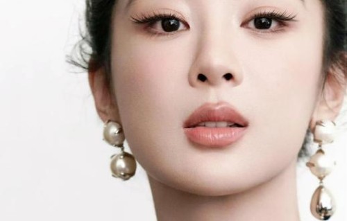 杨紫工作室能一直保持这次的出图水准吗？