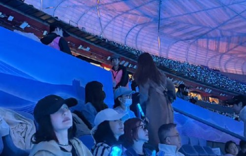 孙一文、管晨辰等奥运健儿为什么会和张杰、谢娜一起看演唱会？|唐茜靖|金博洋|秦岚|杜华|运动员