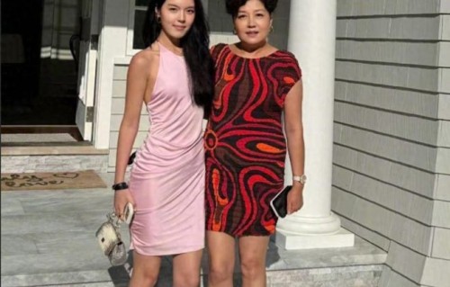 哈文：定居美国守着亡夫，24 岁漂亮女儿进演艺圈，生活富足特滋