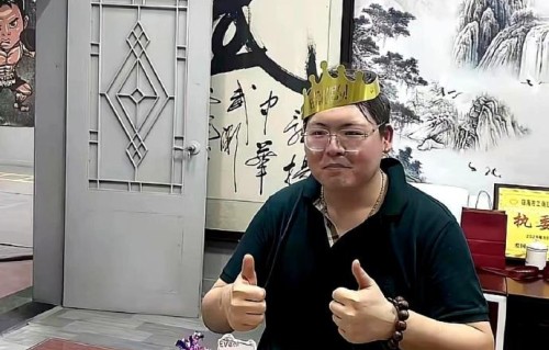向太与向佑目前的破冰进展到了哪一步？私下联系恢复了吗？|陈岚（向太）|向佐|向华强|母子|父母