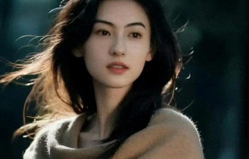 离婚 10 年独带三娃！一面照片墙看清张柏芝：妈妈才是一辈子的事业