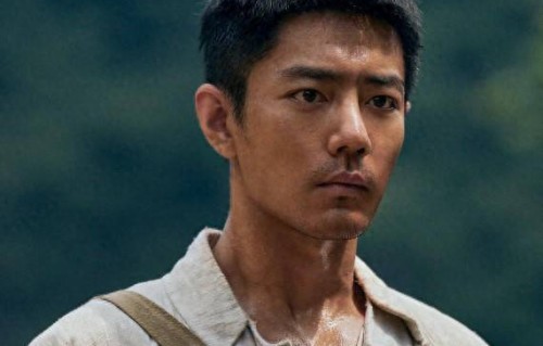 肖战杀疯了!90后首个影视双帝诞生，大学生和专家一起盖章：这演技稳了!