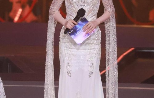 谢娜演唱会门票再度秒售罄！本人真诚回应：手抖心慌太意外！