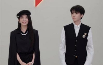 徐洁儿在现场是如何为王俊凯的新歌《无人乐园》打歌的？