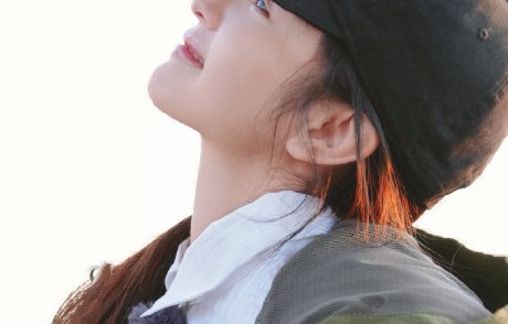 田曦薇在《女子推理社》中展现了哪些人格魅力？