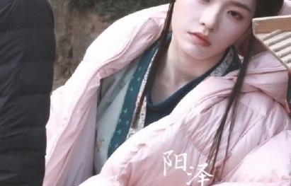 演艺行业应该如何保障艺人的休息和健康权益？