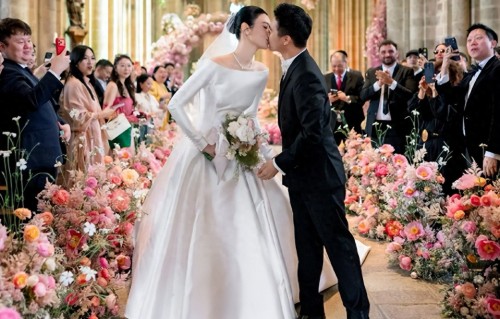 二房全员缺席何猷君婚礼，3大细节暴露真相，大家错怪何超琼了 