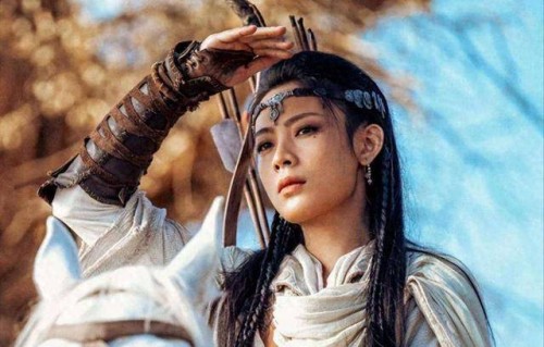 选角吵上热搜！《镖人》阿育娅三选一，演草原战神到底行不行？