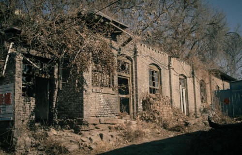 张国立深情演绎王洛宾传奇人生，音乐话剧《情歌》深圳站官宣定档!_观众_情感