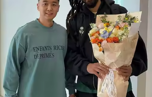 唱跳rap篮球成真！41岁格莱美巨星J. Cole加盟CBA，今晚有望上场