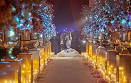 周杰伦在演唱会上对于歌迷求婚的鼓励和祝福言论具体是什么？|I Do|方文山|昆凌|音乐|简单爱