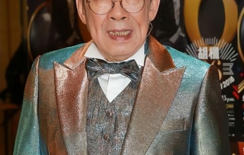 94岁胡枫开演唱会，聚齐半个港圈大咖，四大天王来了俩，太值
