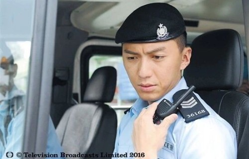TVB小生低调复工，再演警察角色，重演铁骑形象勾起港剧回忆