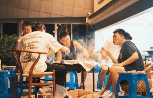 心理学者深度解读：成年人顶级修养，说话留分寸，遇事懂换位思考