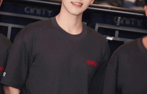 出道就是男主连演8部戏不火，陈飞宇熬到26岁靠演技翻身|陈凯歌|陈红|秘果|刘昊然|够不着