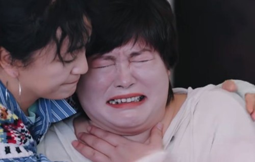 于娜上综艺AI生成理想型画像，竟与32岁病逝丈夫神似，崩溃大哭
