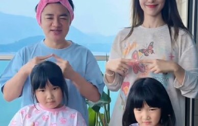 王祖蓝大女儿的长相会随着年龄越来越像爸爸吗？