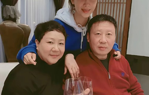 杨紫父亲当年为陪她演戏跑了多少个城市