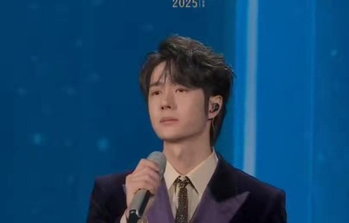 清风 （简约）:（春晚歌曲专辑02）歌曲《我可以》唱出坚持梦想，永不放弃的心声 - VV
