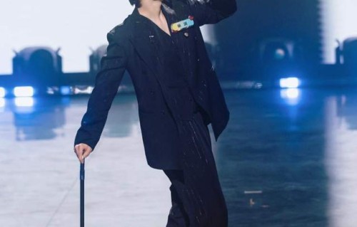 音乐剧演员跨界音综表现获赞，“沪上打工人”蔡淇：要把想走的路都走一遍|魔力歌先生|舞台|拐杖|舞蹈|音乐会