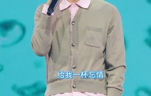 张学友刘德华陪唱，陈奕迅助阵，红馆这一夜，胡枫才是真“大佬”