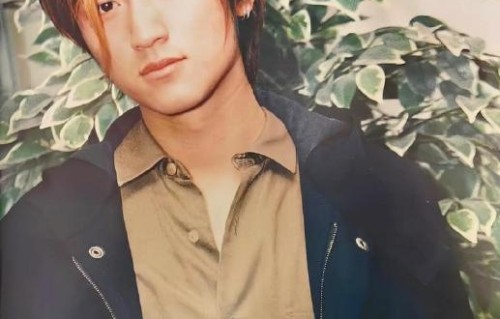 谢霆锋与母亲狄波拉私下相处有多亲密？
