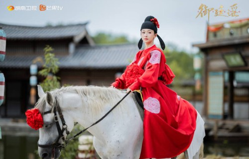 《御廷谣》吴谨言：角色的“瑕疵”比“完美”更让我着迷｜专访