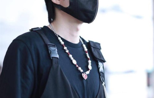 孙红雷推荐刘宇宁《铁证》演绎黑老大，2人云南拍180天，4月开机