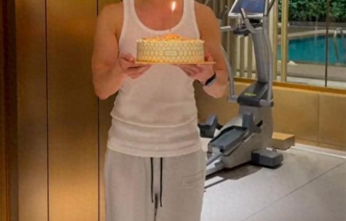 和王力宏离婚后，她独居台北，如今面容很憔悴，独自抚养3个孩子