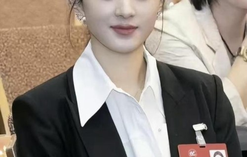 从泥土里长出的钢筋|风吹半夏|赵丽颖|许半夏|张艺谋|反击