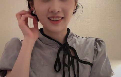 张慧雯直播中如何看待自己在《乘风2026》的离开和受到的网络评价？|侯宇|张月|代斯|在播综艺|者来女